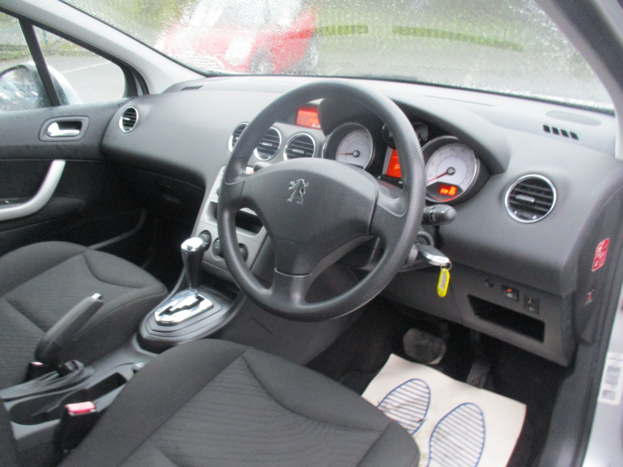 PEUGEOT 308 1.6 VTI S (AUTO) 2008